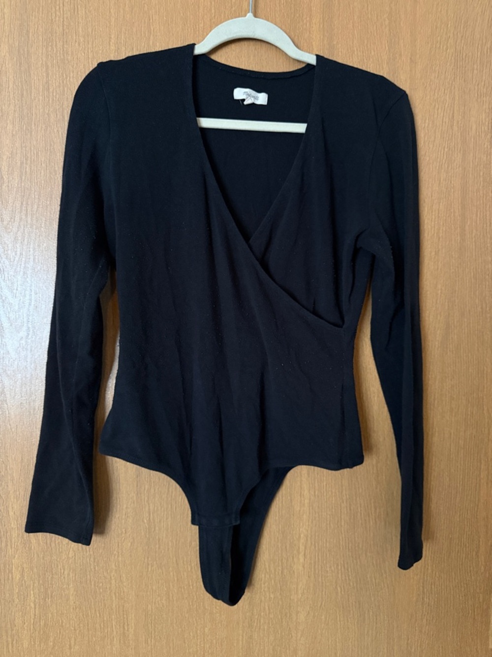 Madewell Wrap‑Front Long‑Sleeve Bodysuit – Size Large (Fair Condition)